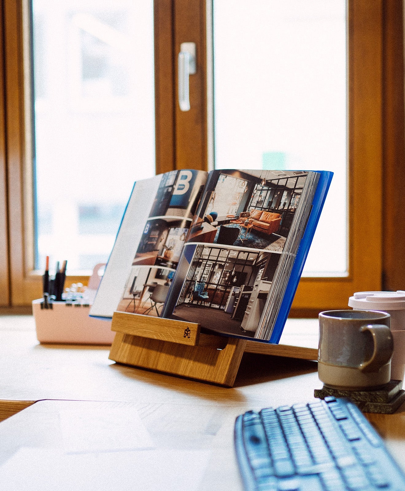 Buchständer Holz PAUKER