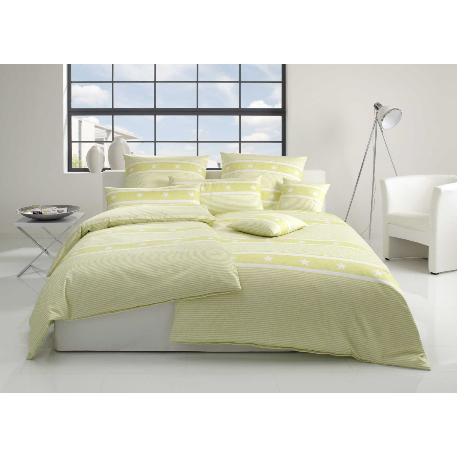294972