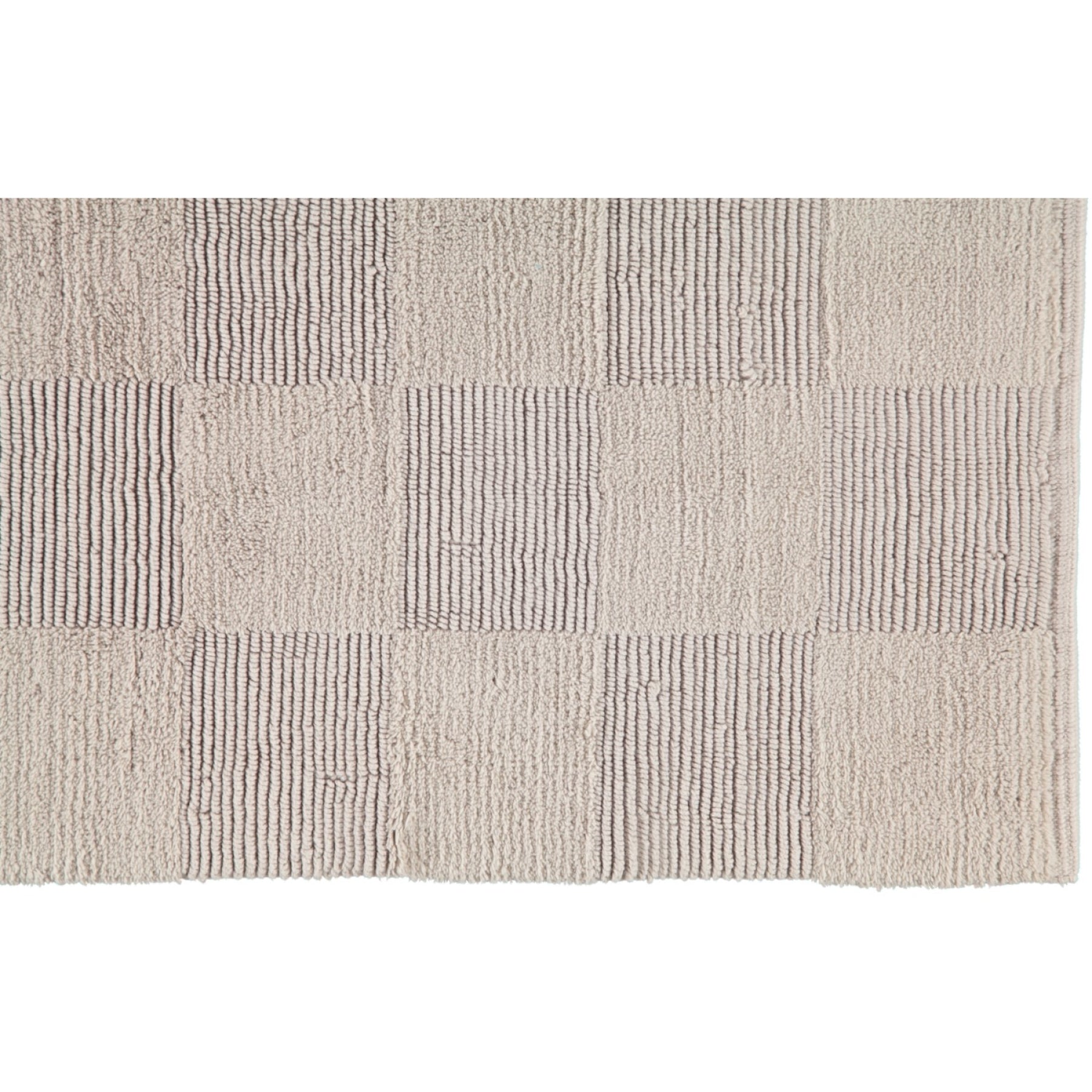 359768